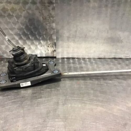 2012 AUDI A6 C7 2.0TDI 6 SPEED MANUAL GEAR LEVER WITH LINKAGE