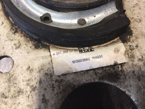 2018 Mercedes Gla X156 1.6 Petrol Fit Both Sides Control Arm A2473523700 - Image 4