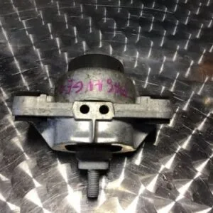 2017 RANGE ROVER SPORT L494 2.0D ДВИГАТЕЛЬНЫЙ КРЕПЛЕНИЕ