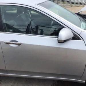 2012 Honda Accord Mk8 Driver Side Front Door Silver NH700M