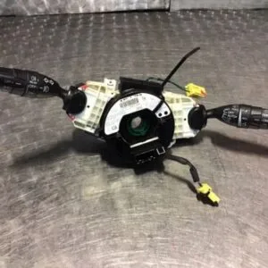 HONDA INSIGHT 1.3 Гибридные рычаги управления стеклоочистителями 2011