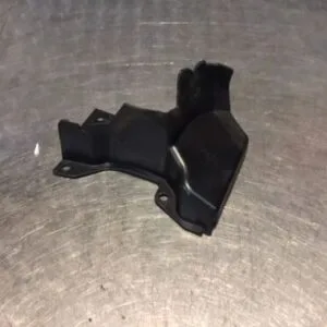 Range Rover Velar L560 Front Air Guide Duc Driver Side J8A2-8310-AA