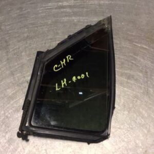 TOYOTA C-HR ЗАДНЕЕ КВАРТАЛЬНОЕ СТЕКЛО ПАССАЖИРА СЛЕВА СТОРОНА NSR 2016-2023