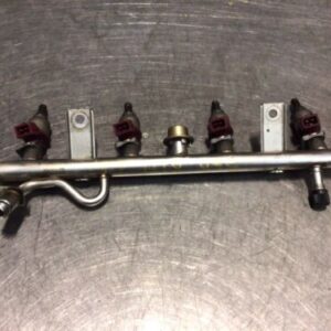 MERCEDES SLK R171 KOMPRESSOR 1.8 PETROL FUEL RAIL WITH INJECTORS