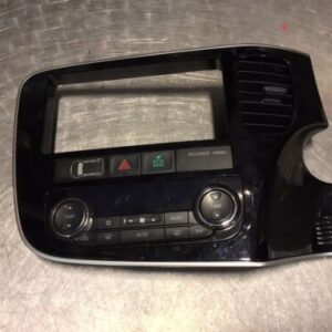 2016 MITSUBISHI OUTLANDER DASHBOARD CENTRE AIR VET CLIMATE CONTROL PANEL