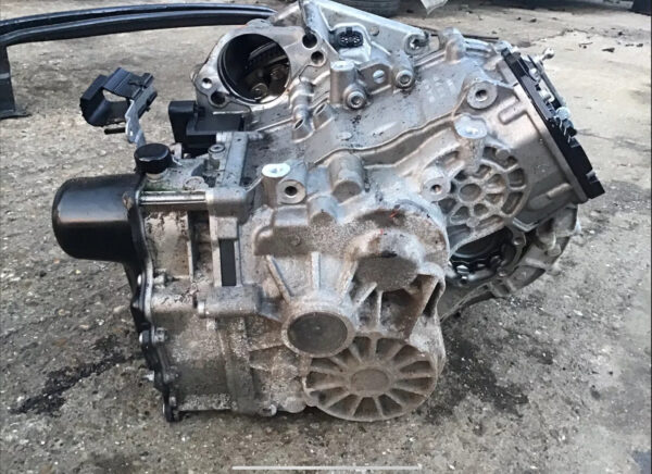 VW T-ROC 1.5 TSI 2021 DSG Automatic Gearbox Transmission URK - Image 3