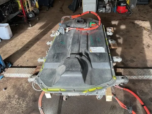 2015 MITSUBISHI OUTLANDER GX 3H PHEV AUTO MAIN BATTTERY UNIT 12KWH 9450A031