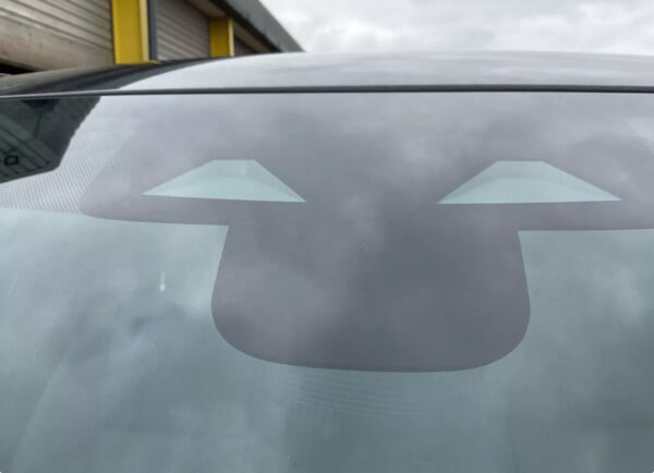 2023 GENUINE RANGE ROVER VELAR L560 FRONT WINDSCREEN GLASS HEATED - Image 2