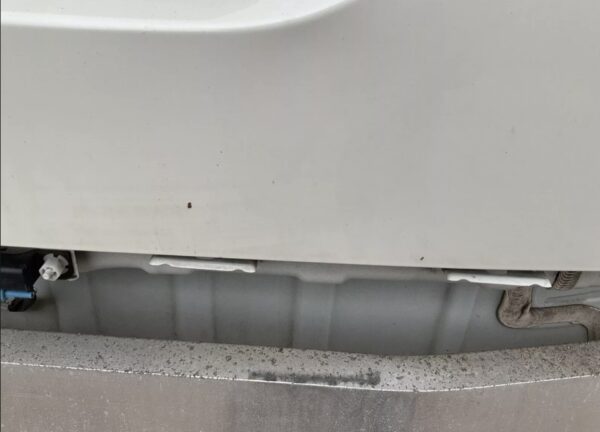 TAILGATE NISSAN ELGRAND E52 TAILGATE WHITE BREAKING 2010-2015 - Image 3
