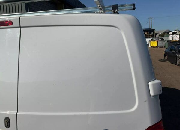 PEUGEOT EXPERT / DISPATCH / VIVARO DRIVER SIDE REAR DOOR IN WHITE 2016 - 2023 - Image 2