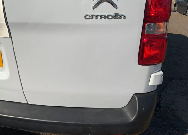 PEUGEOT EXPERT / DISPATCH / VIVARO DRIVER SIDE REAR DOOR IN WHITE 2016 - 2023 - Image 3