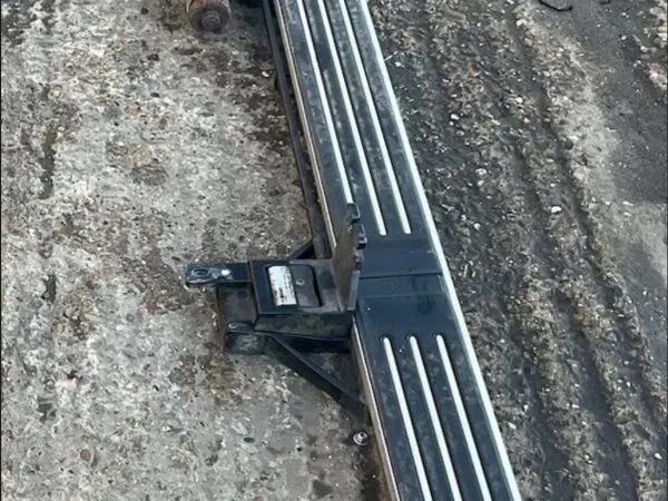 2011 RANGE ROVER VOGUE L322 ELECTRIC RUNNING BOARD SIDE STEP DRIVER SIDE RIGHT