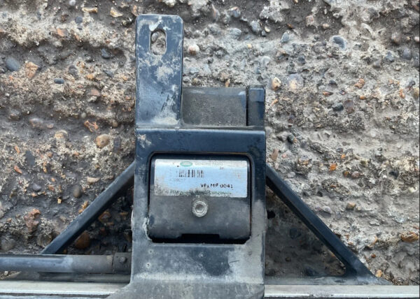 2011 RANGE ROVER VOGUE L322 ELECTRIC RUNNING BOARD SIDE STEP DRIVER SIDE RIGHT - Image 5