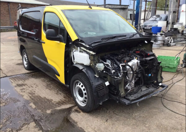 2022 PEUGEOT PARTNER VAUXHALL COMBO 1.5 DIESEL GEARBOX 6 SPEED 4K MILES - Image 10