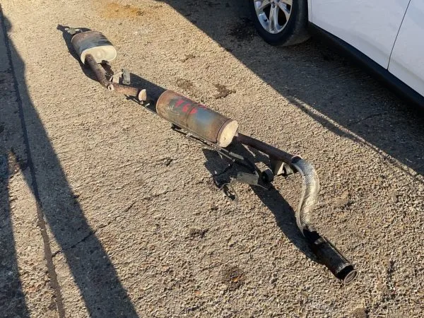 Vauxhall Vivaro/Citroen Dispatch Expert Exhaust System Pipe 1.6 Diesel 2017