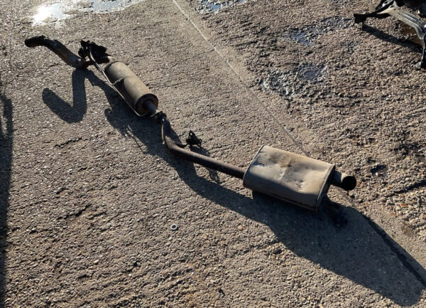 Vauxhall Vivaro/Citroen Dispatch Expert Exhaust System Pipe 1.6 Diesel 2017 - Image 5