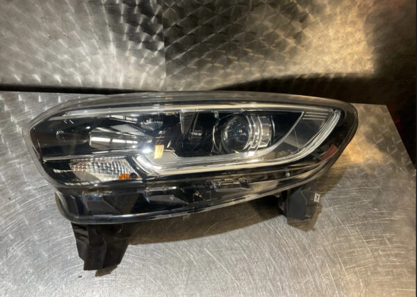 2016 RENAULT KADJAR FRONT PASSENGER SIDE HEADLIGHT LAMP 260609984R