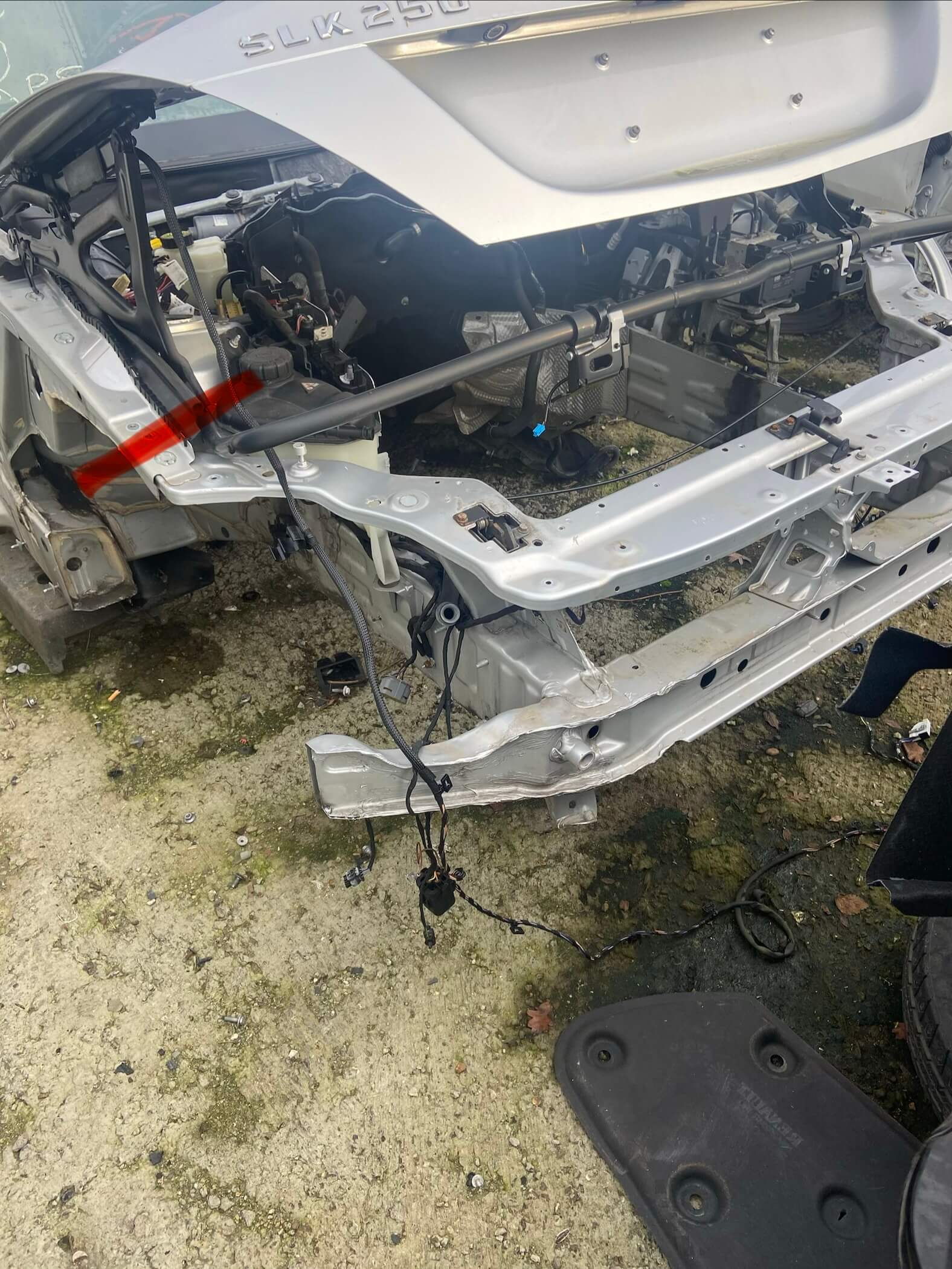 2012 MERCEDES SLK R172 FRONT SLAM PANEL CUT - Image 3