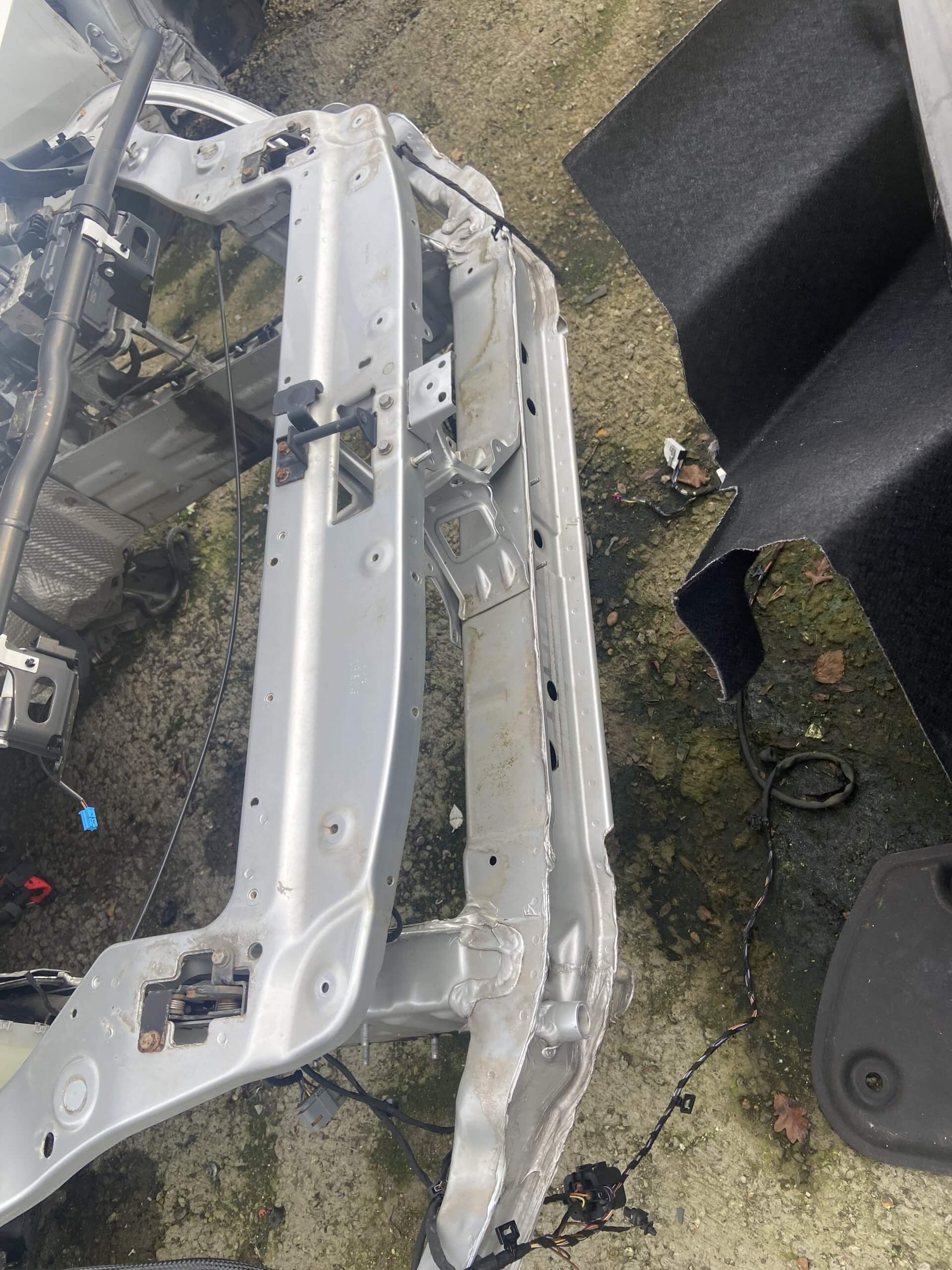 2012 MERCEDES SLK R172 FRONT SLAM PANEL CUT - Image 4