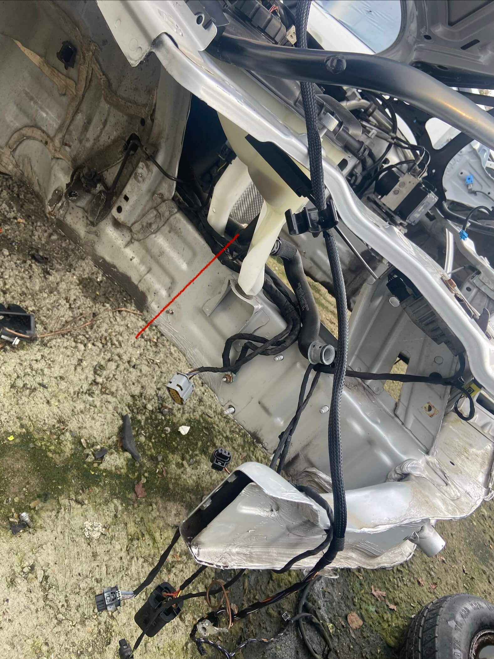 2012 MERCEDES SLK R172 FRONT SLAM PANEL CUT - Image 5