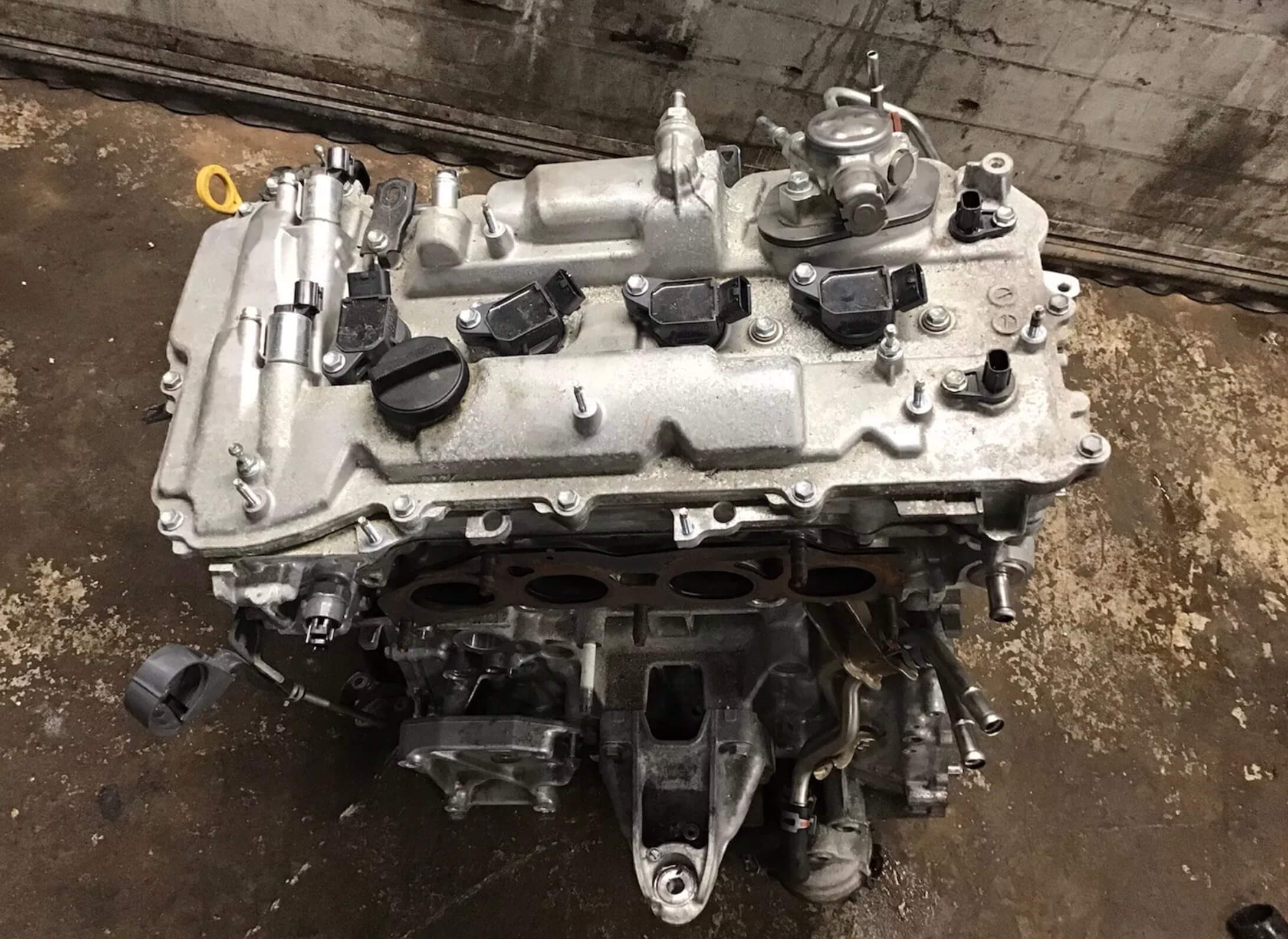 2017 Lexus GS300h 2.5 Petrol Electric Hybrid Engine + Warranty - Image 2