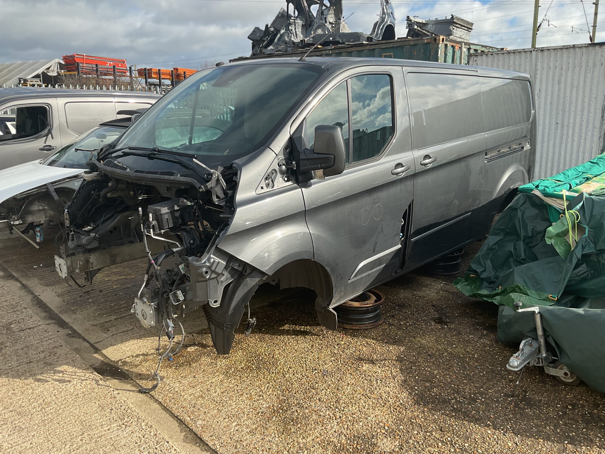 FORD TRANSIT CUSTOM PASSENGER SIDE FRONT DOOR, SLIDING DOOR AND BODY PART