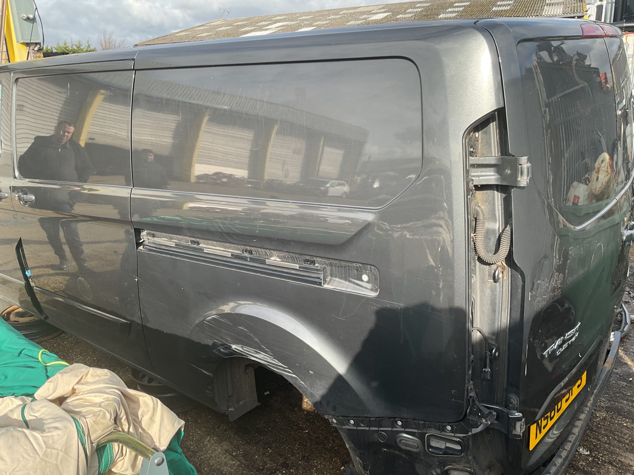 FORD TRANSIT CUSTOM PASSENGER SIDE FRONT DOOR, SLIDING DOOR AND QUARTER PANEL - Image 4