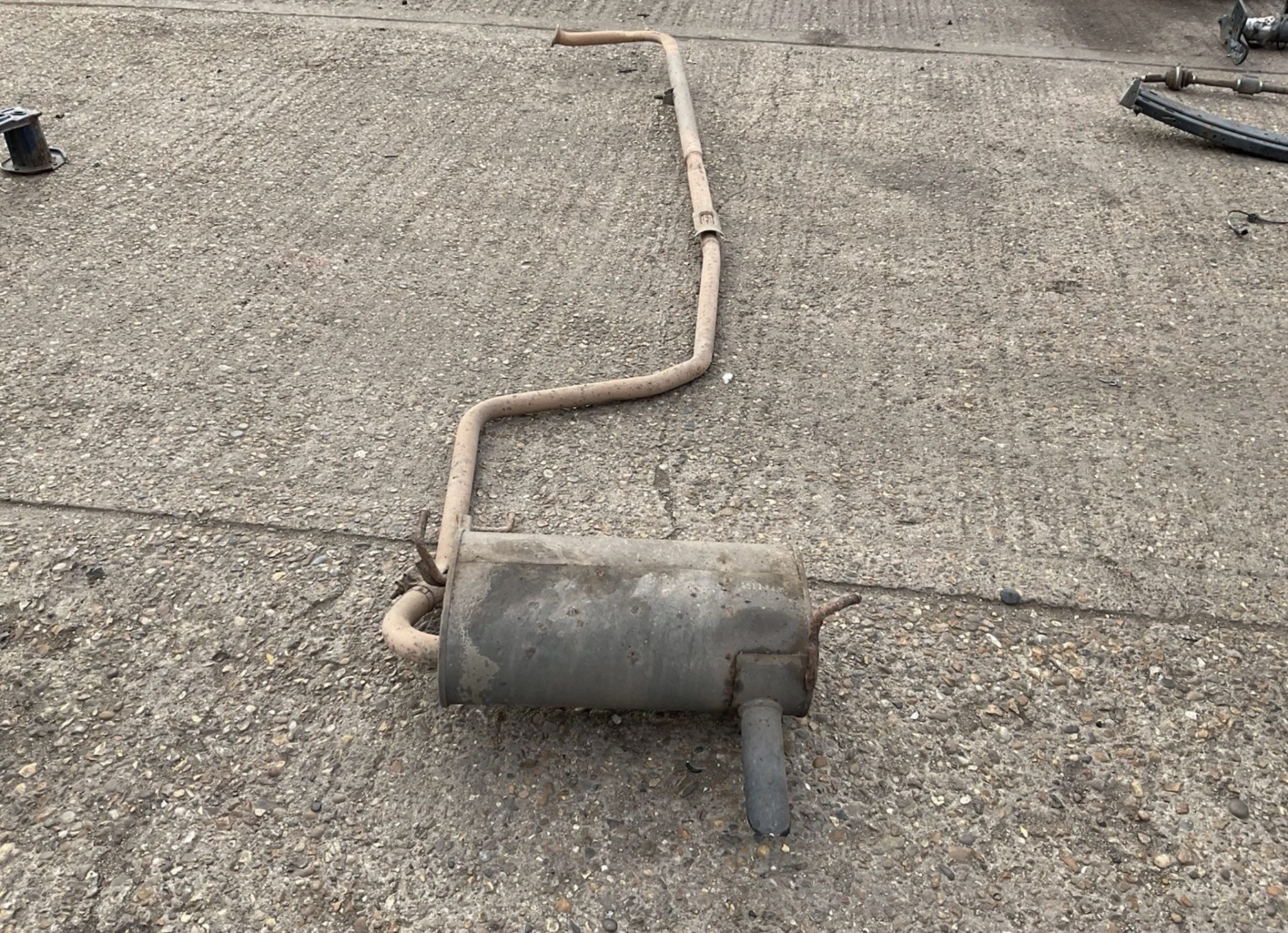 Mitsubishi Outlander Mk3 Phev 2.0 Exhaust Pipe Rear Silencer Back Box 2013-2018 - Image 4