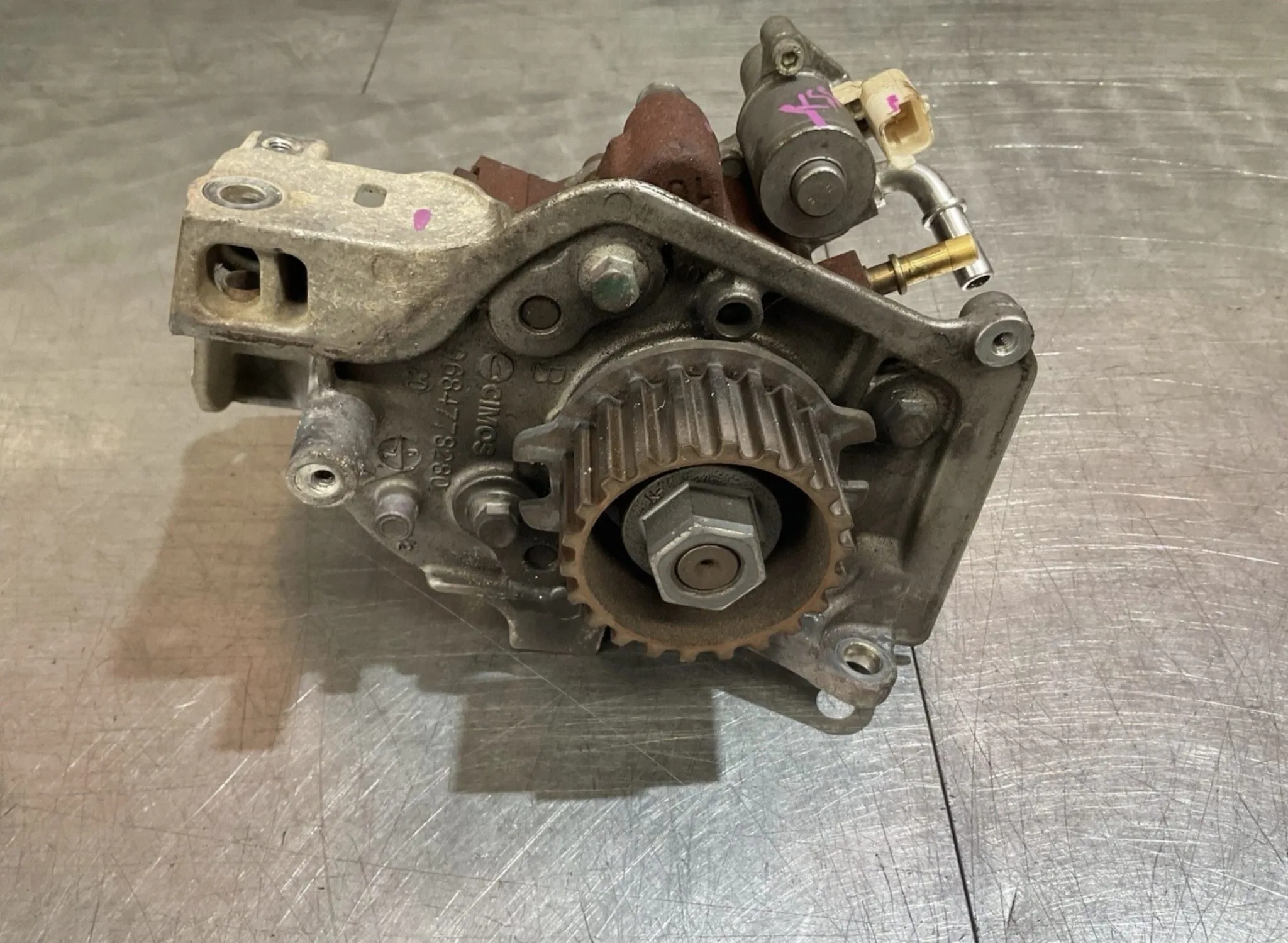 2016 FORD TRANSIT CONNECT 1.6TDCI HIGH PRESSURE FUEL PUMP A2C53384062 9676289780 - Image 2