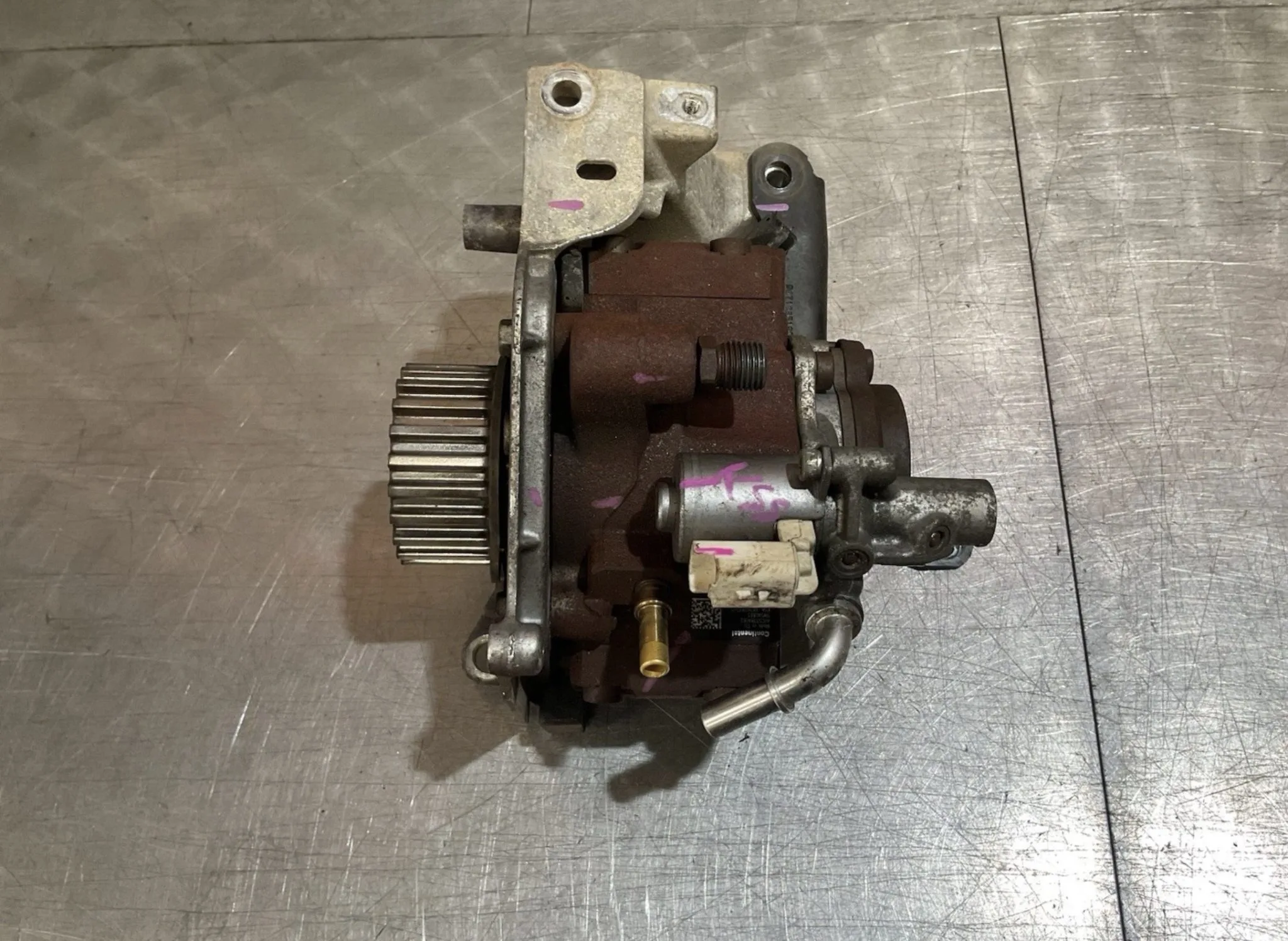 2016 FORD TRANSIT CONNECT 1.6TDCI HIGH PRESSURE FUEL PUMP A2C53384062 9676289780 - Image 4