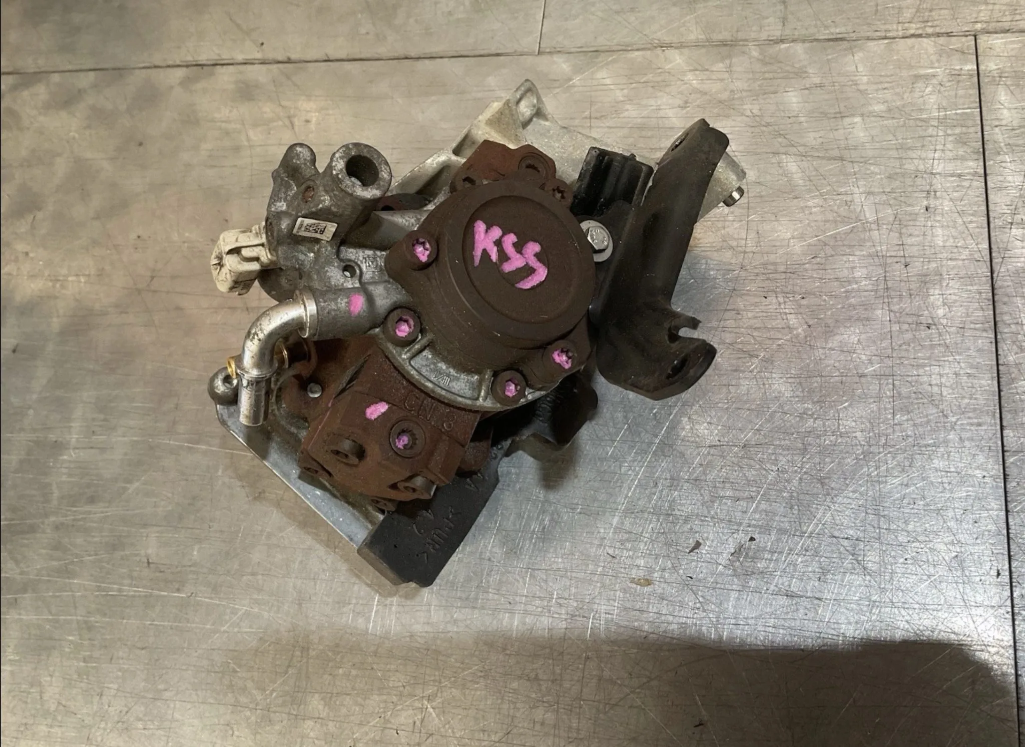 2016 FORD TRANSIT CONNECT 1.6TDCI HIGH PRESSURE FUEL PUMP A2C53384062 9676289780 - Image 5