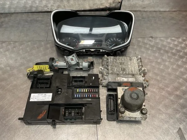 FORD TRANSIT CUSTOM MK8 12-18 CYFF 2.2 D ENGINE ECU KIT BK21-12A650-AC