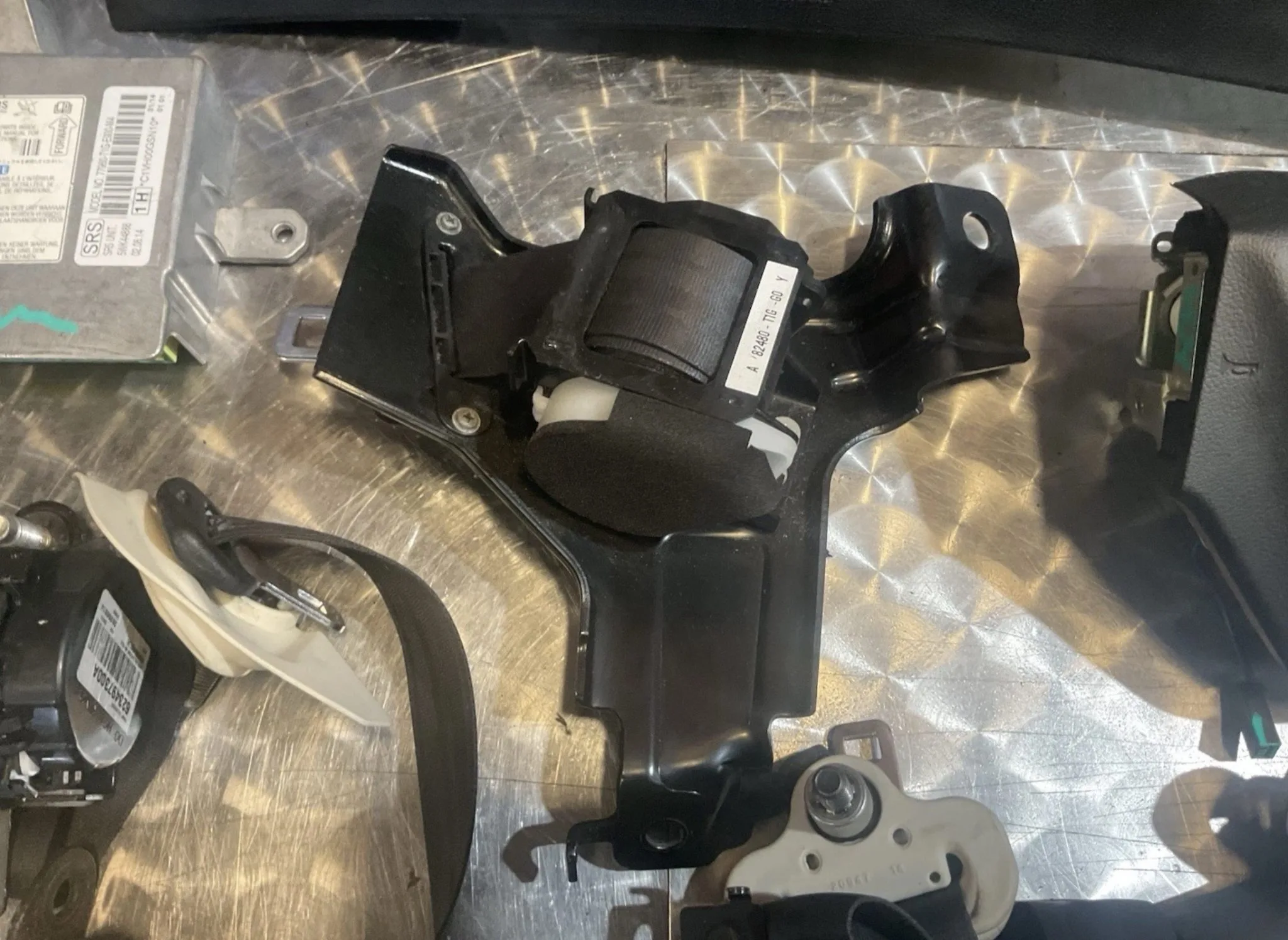 2014 HONDA CRV MK4 DRIVER, PASSENGER AIRBAGS INC FRONT BELTS & ECU AIRBAG KIT - Image 6