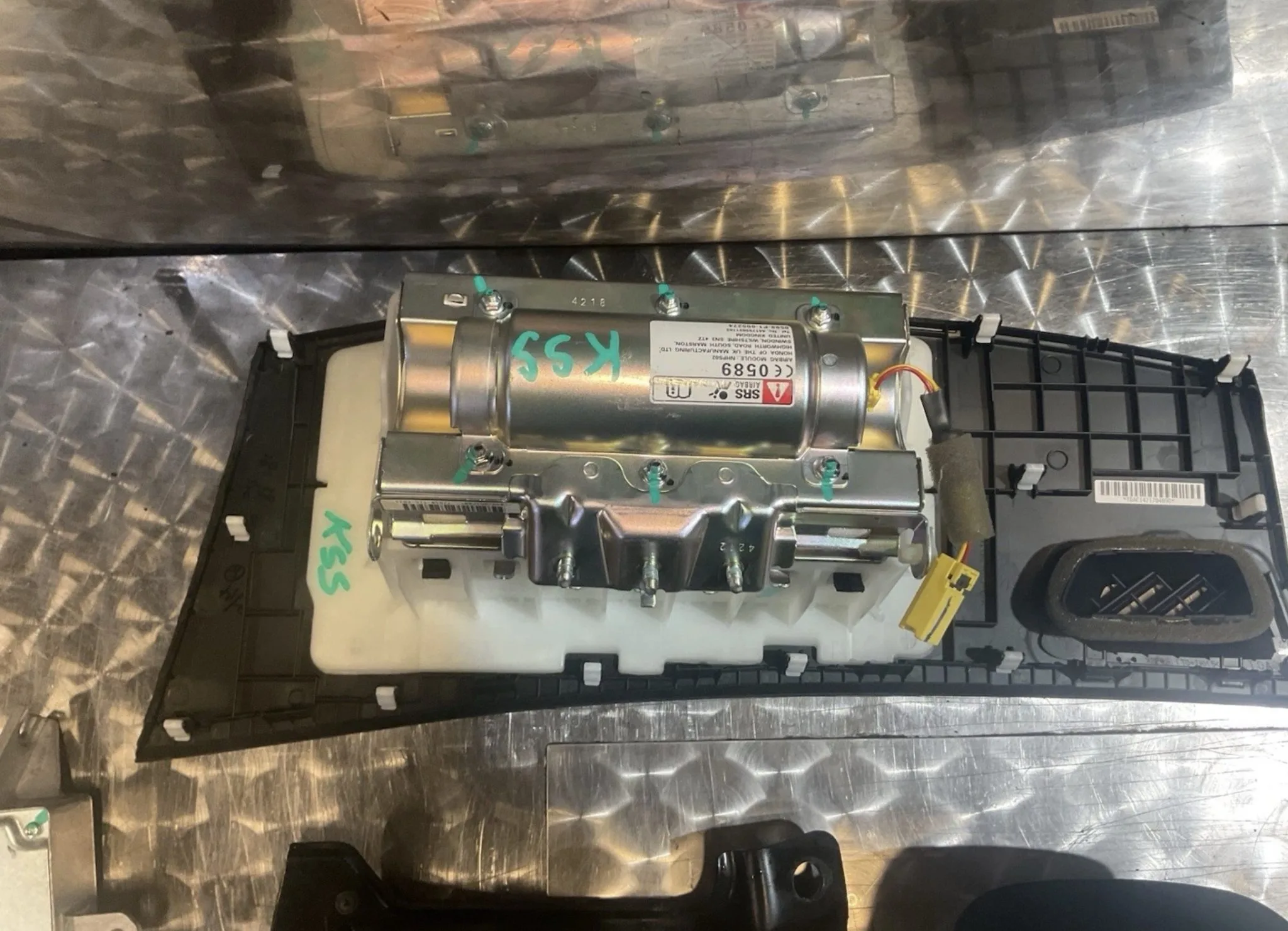2014 HONDA CRV MK4 DRIVER, PASSENGER AIRBAGS INC FRONT BELTS & ECU AIRBAG KIT - Image 12