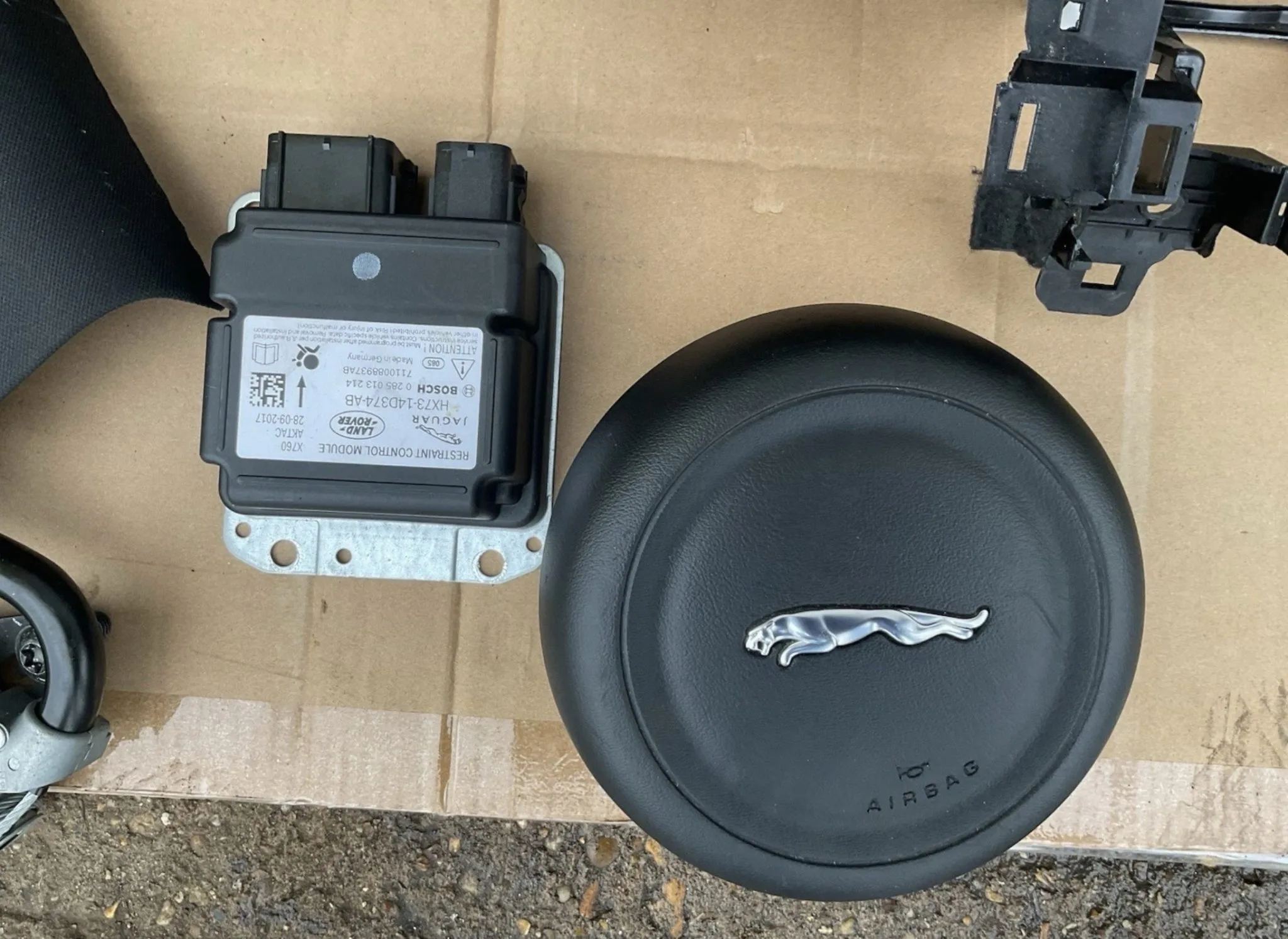 JAGUAR XF X260 AIRBAG KIT DASHBOARD SEAT BELTS AIRBAGS ECU - Image 10