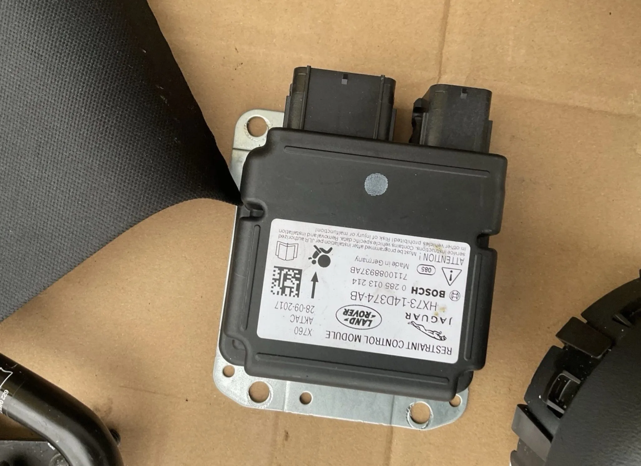 JAGUAR XF X260 AIRBAG KIT DASHBOARD SEAT BELTS AIRBAGS ECU - Image 9