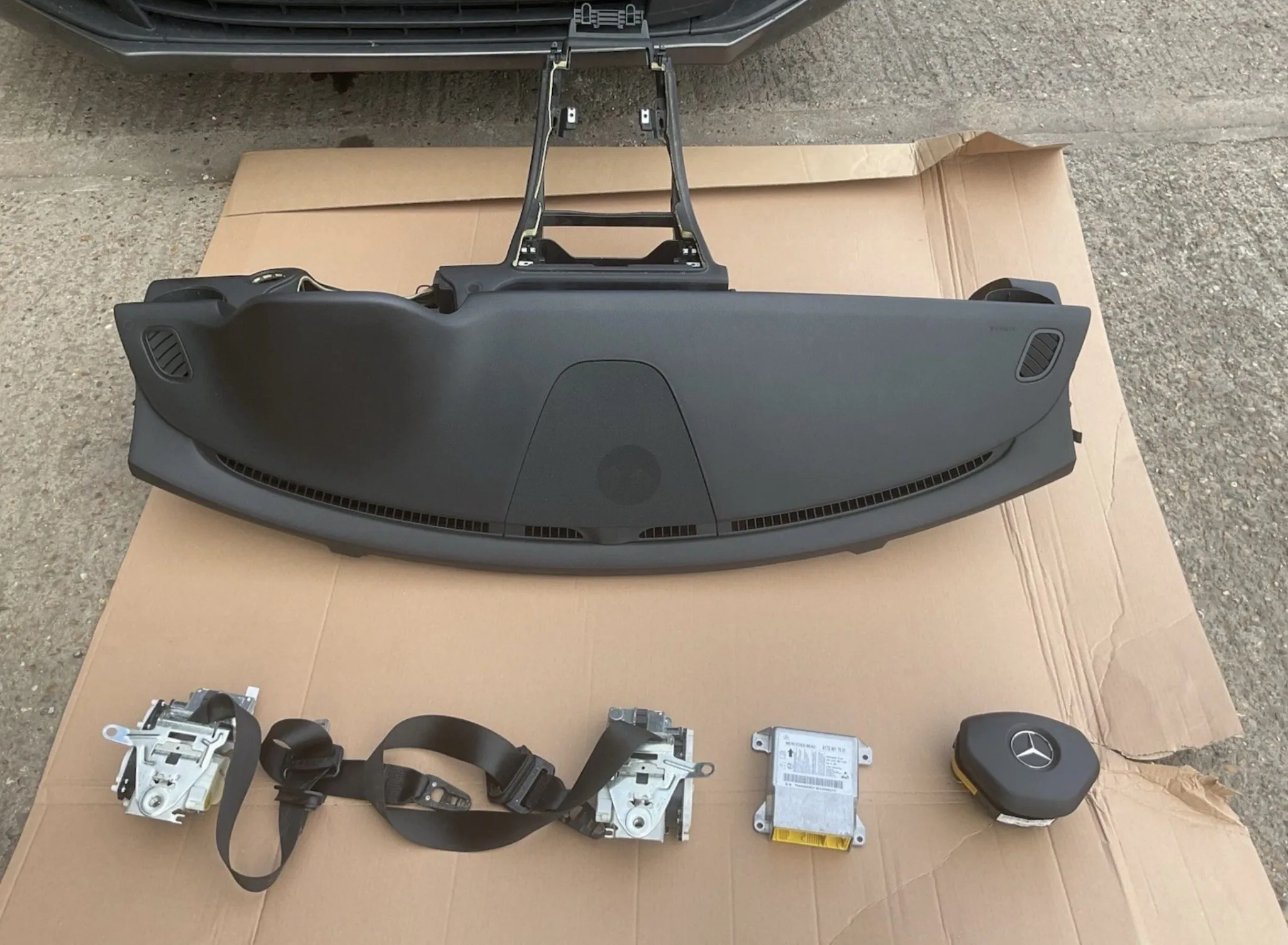 MERCEDES BENZ SLK R172 AIRBAG KIT DASHBOARD SEAT BELTS AIRBAG ECU MODULE 2013 - Image 3