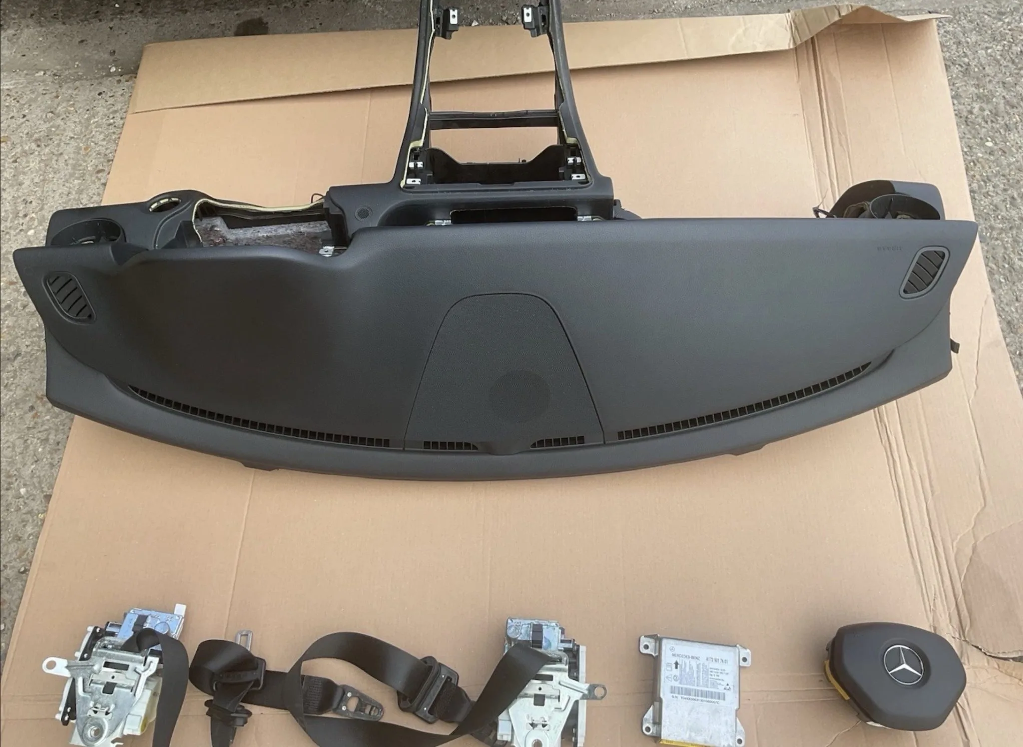 MERCEDES BENZ SLK R172 AIRBAG KIT DASHBOARD SEAT BELTS AIRBAG ECU MODULE 2013 - Image 4