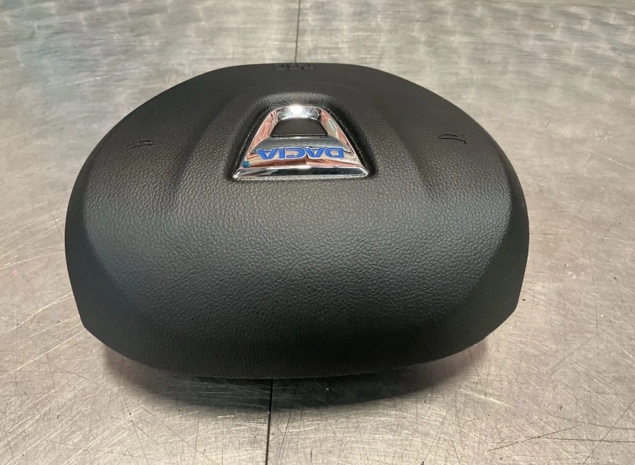 2022 DACIA JOGGER STEERING WHEEL AIRBAG 985709046R - Image 2