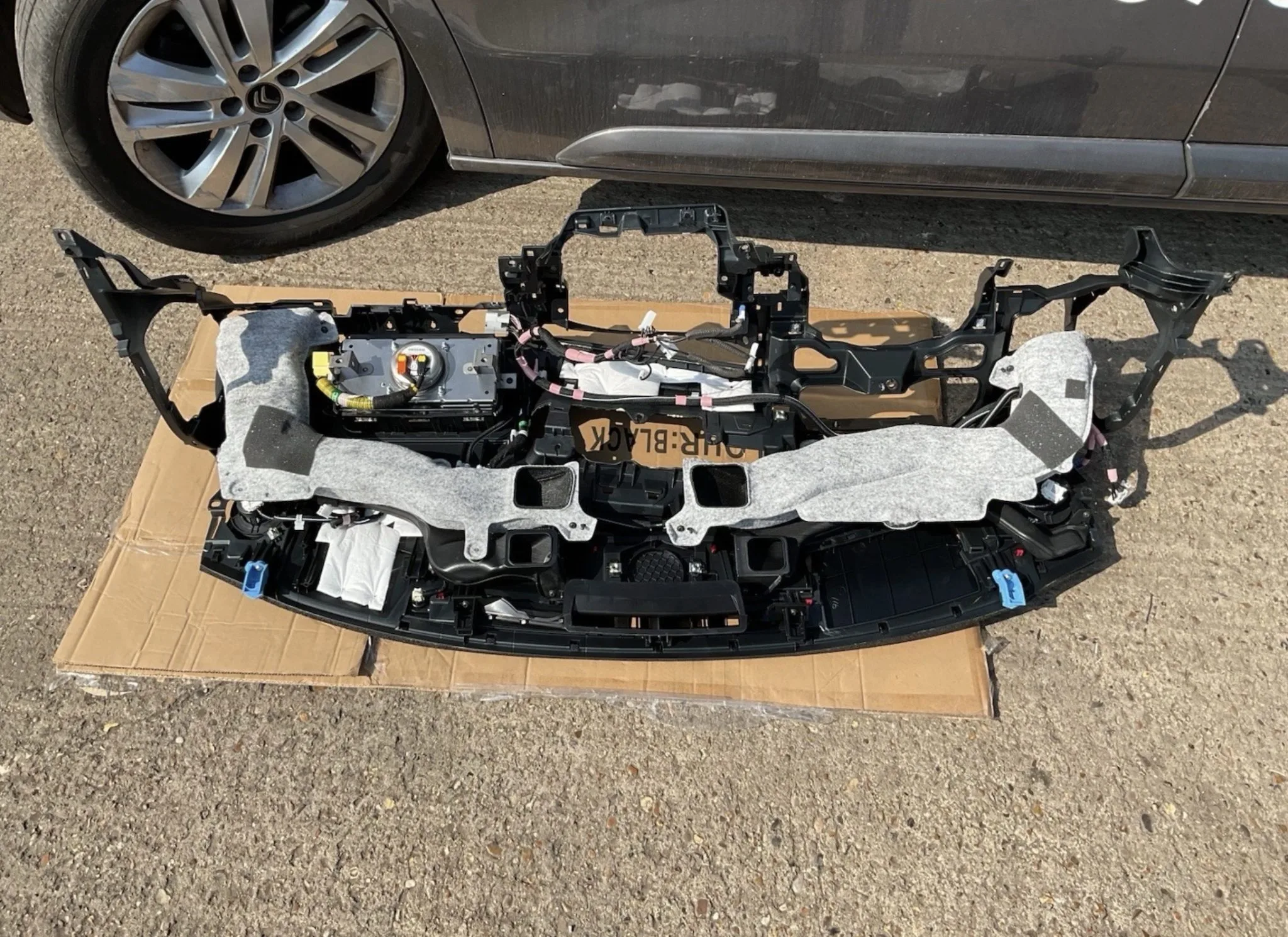 2020 LEXUS UX 250H UX300 DASHBOARD WITH PASSENGER AIRBAG - Image 5