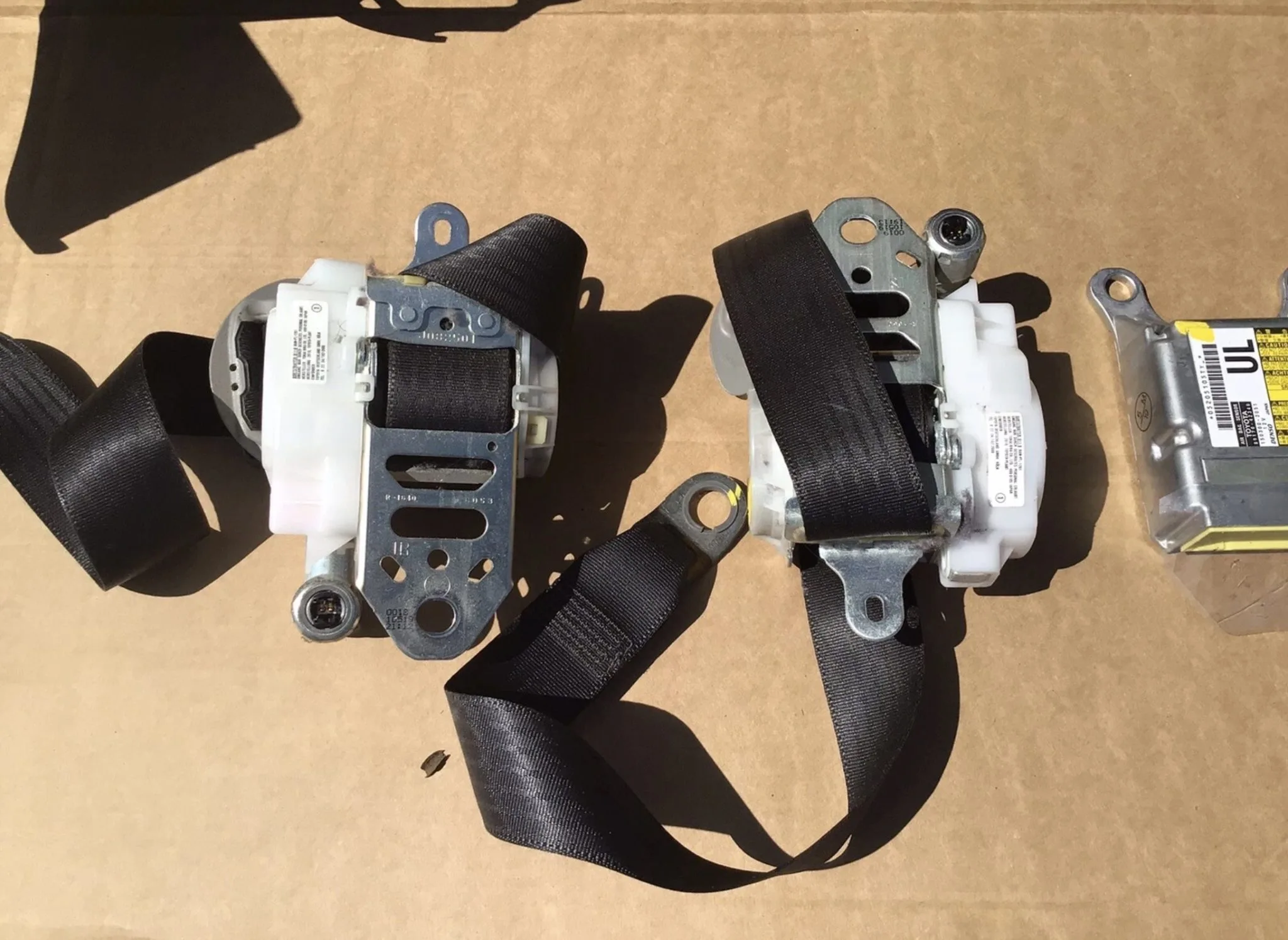 TOYOTA RAV4 AIRBAG KIT DASHBOARD SEAT BELTS STEERING AIRBAG & ECU MK3 XA30 2010 - Image 16