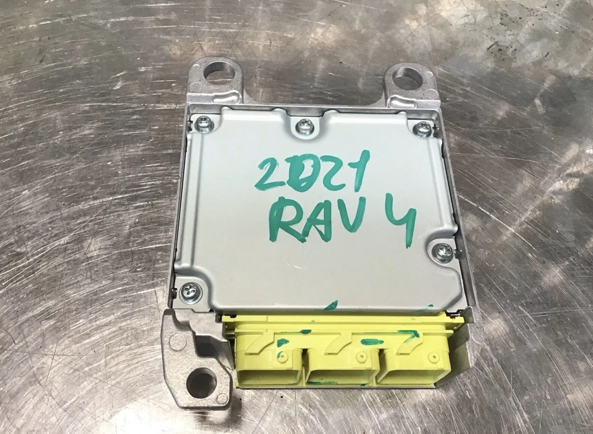 2021 TOYOTA RAV4 MK5 AX50 AIRBAG CONTROL MODULE 89170-42D50 - Image 2