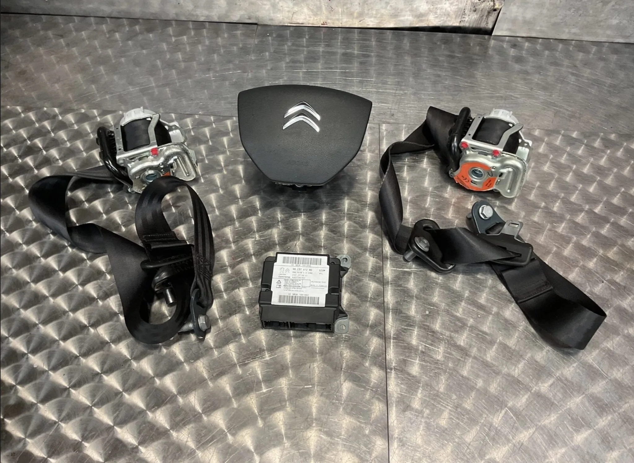 2022 CITROEN DISPATCH AIRBAG KIT SEAT BELTS MODULE 9823741280