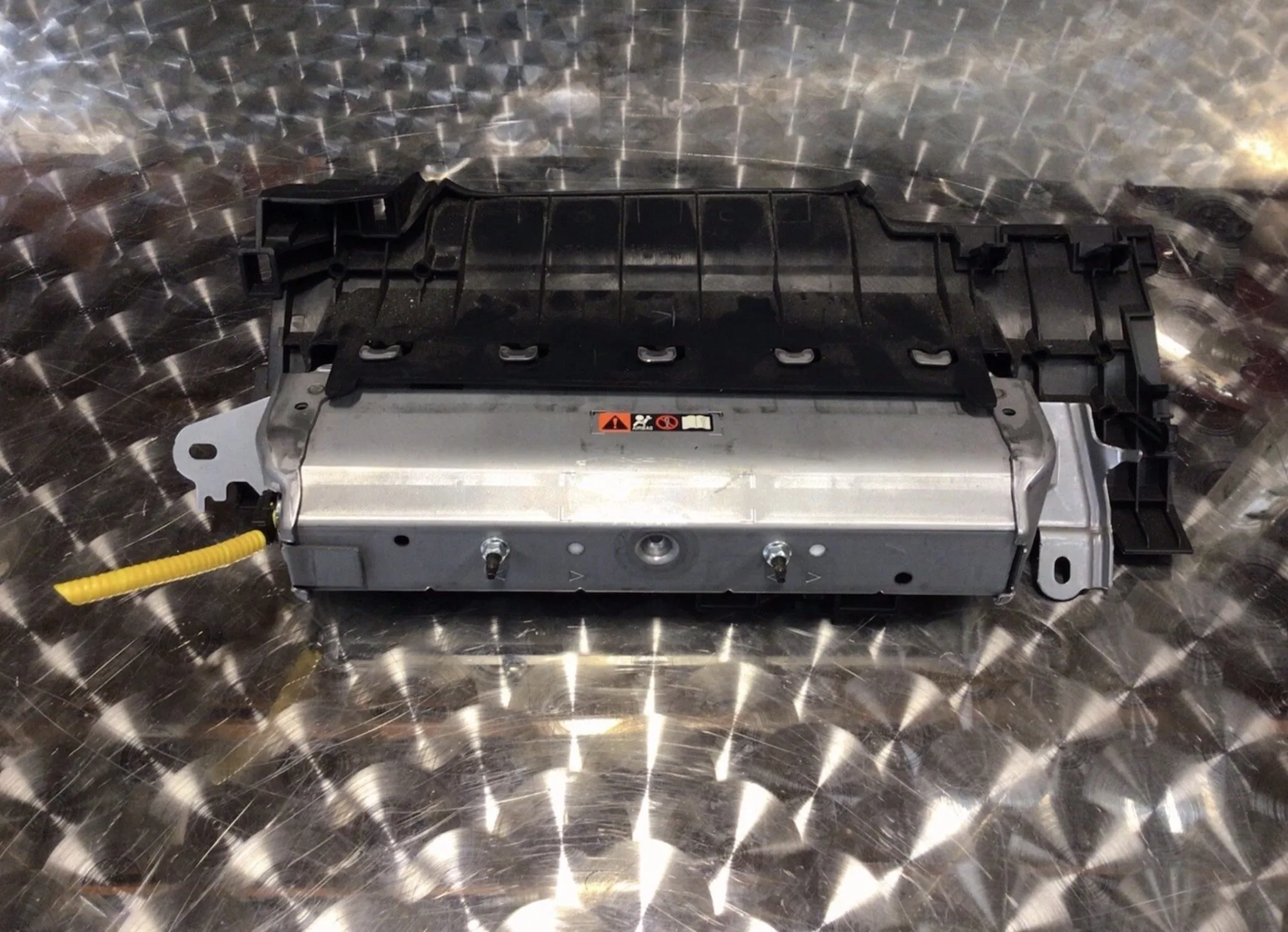 LEXUS RX450H 2016-2020 RHD KNEE AIRBAG GA514-02220 - Image 3