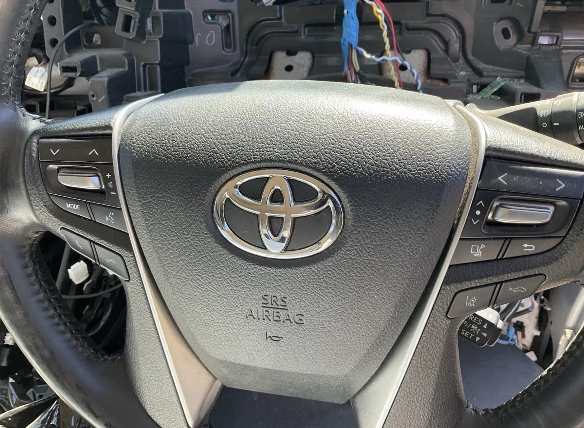 2018 TOYOTA ALPHARD MK3 AH30 STEERING WHEEL AIRBAG - Image 2