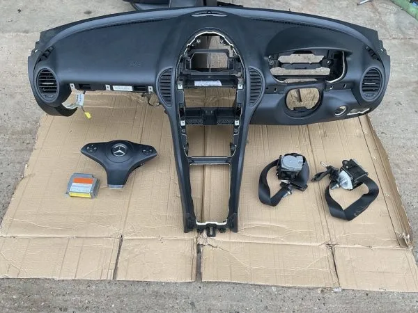 Mercedes SLK R171 Air Bag Kit Dashboard Ecu Seat Belts