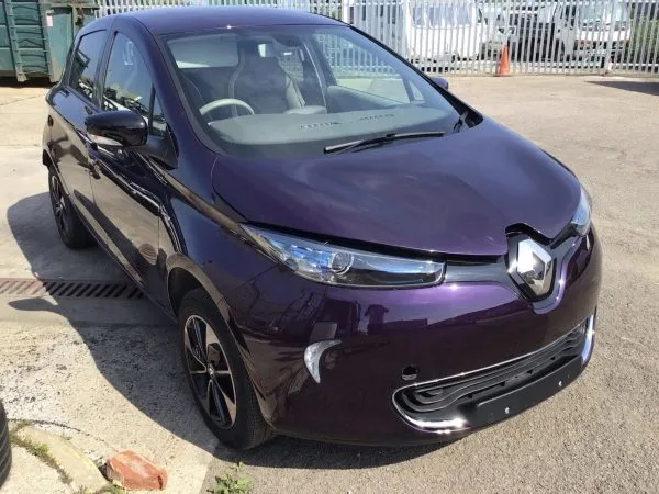 2012-2019 RENAULT ZOE DASHBOARD WITH AIR BAG ONLY