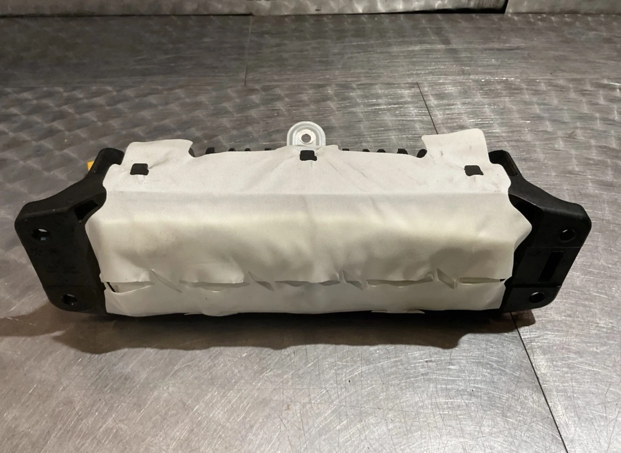 2019 MERCEDES S CLASS W222 DASHBOARD PASSENGER AIRBAG 2228603302 - Image 2