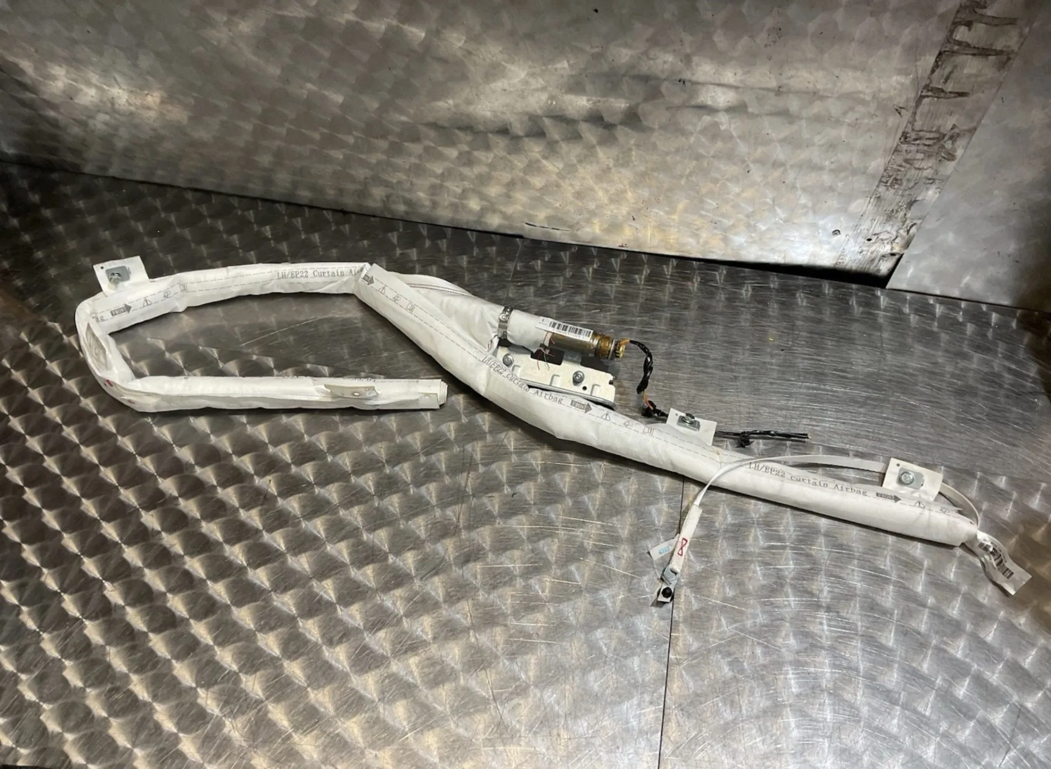 2022 MG 5 MG5 PASSENGER NEAR LEFT SIDE CURTAIN ROOF AIR BAG - Image 2