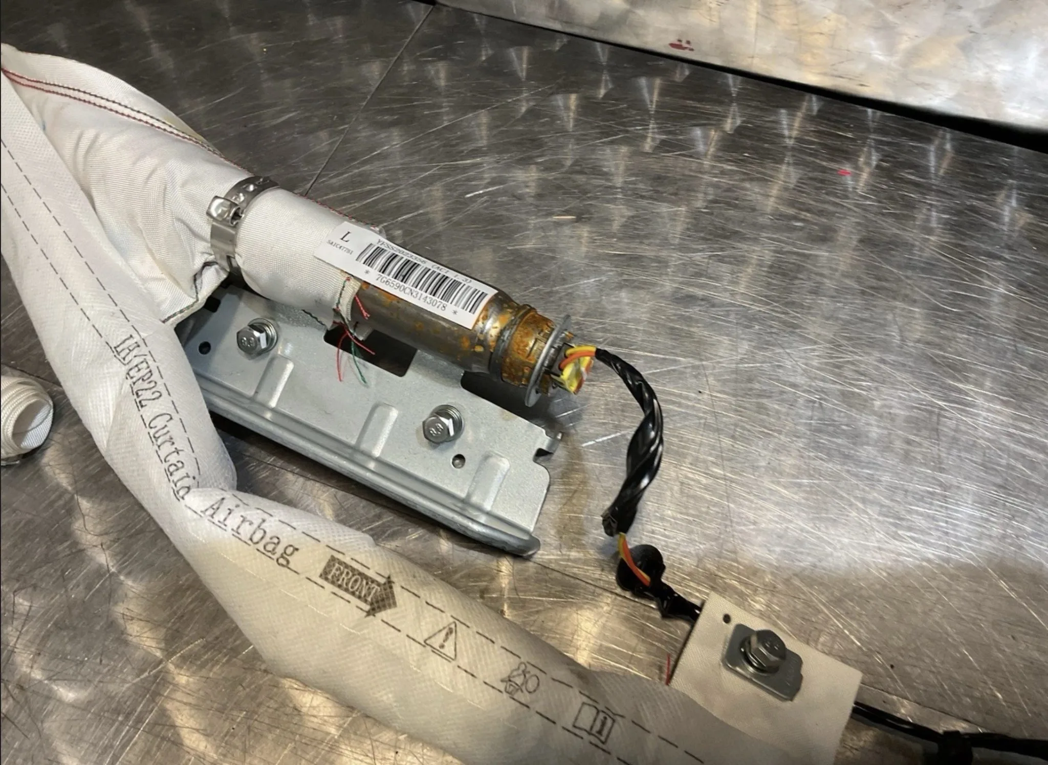 2022 MG 5 MG5 PASSENGER NEAR LEFT SIDE CURTAIN ROOF AIR BAG - Image 3